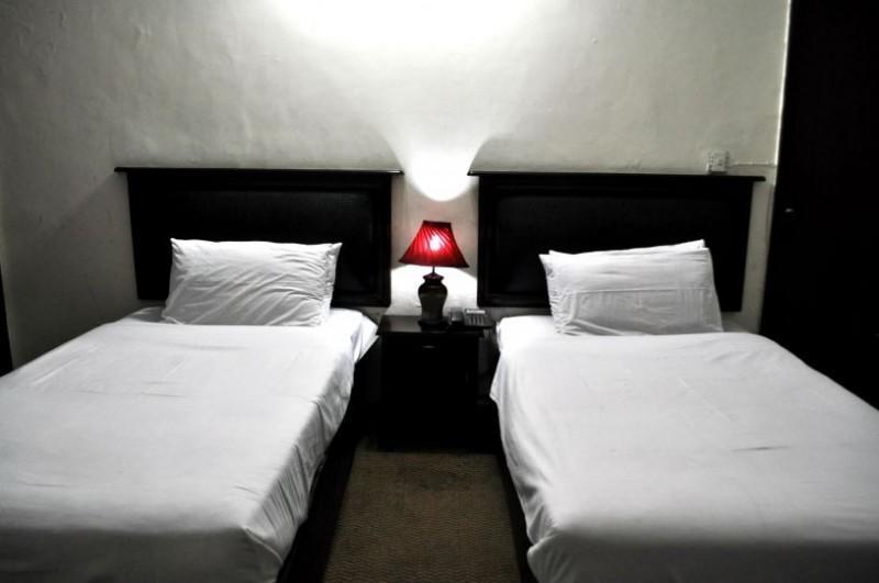 Safari Hotel Upper Mall ลาฮอร์ ภายนอก รูปภาพ